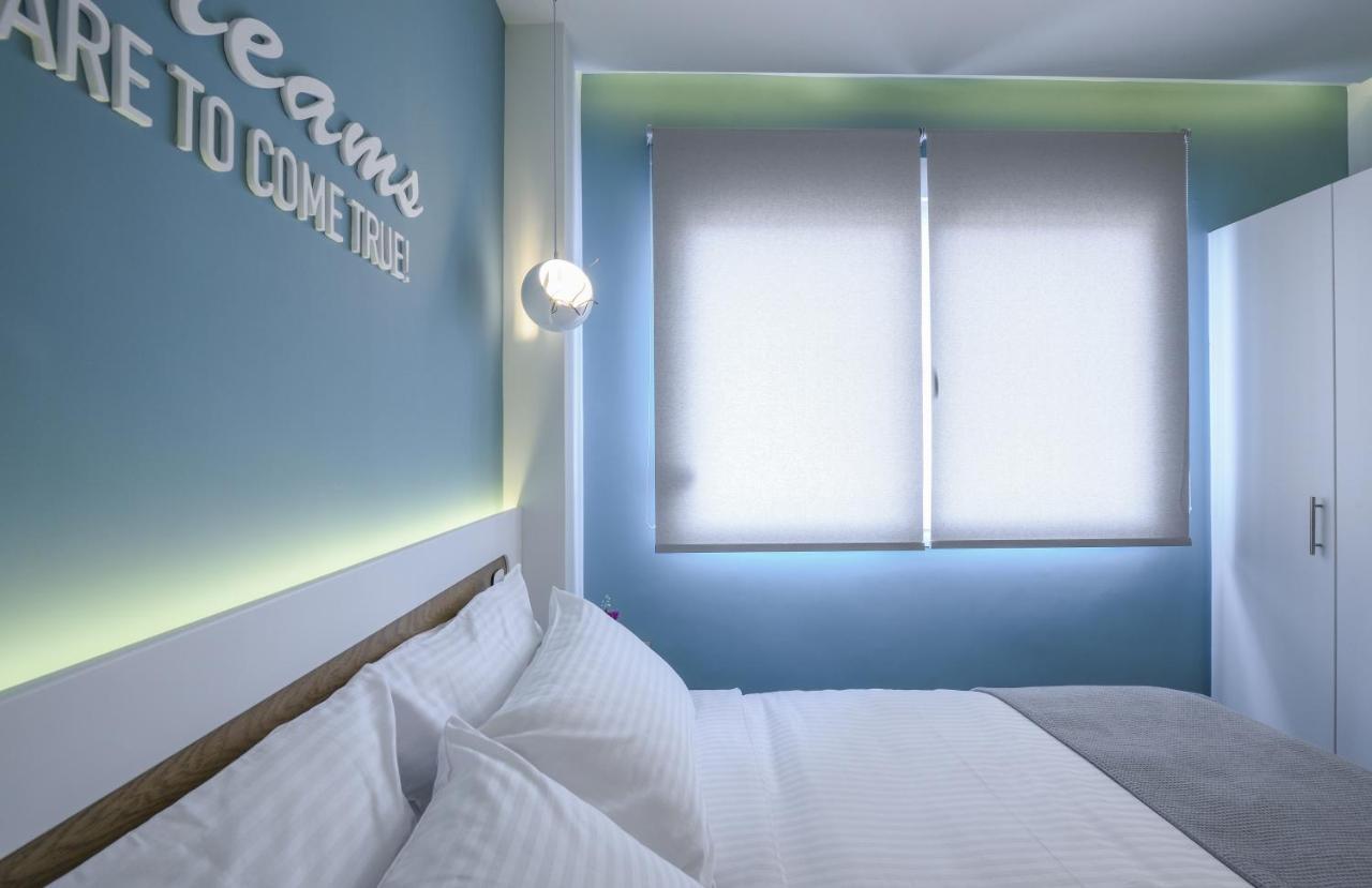 Τhe Half Root Suite In The Heart Of City Center Salonicco Esterno foto