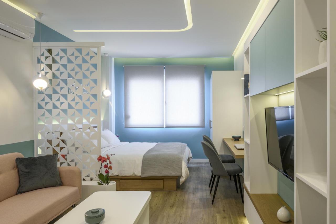 Τhe Half Root Suite In The Heart Of City Center Salonicco Esterno foto